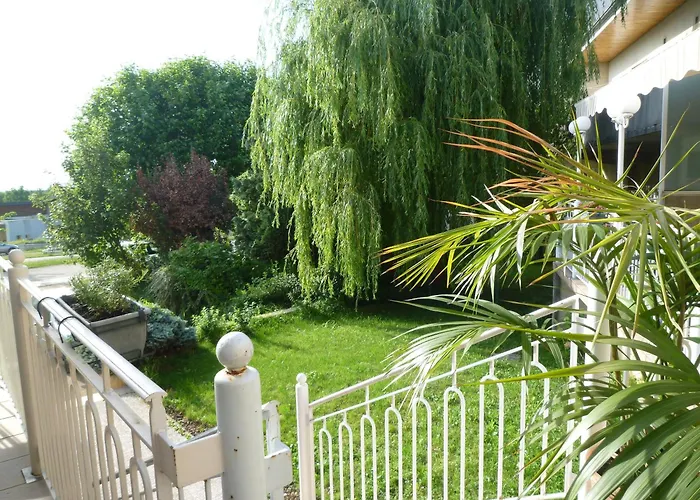 Hotel L'embellie 2*